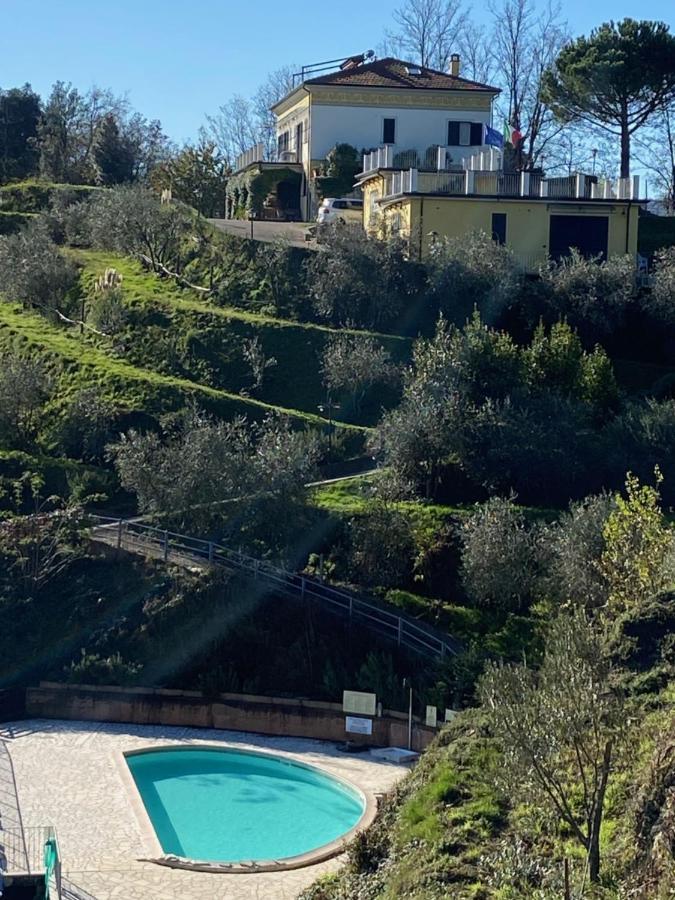 Villa Gli Ulivi Di Montalbano La Spezia Exterior foto